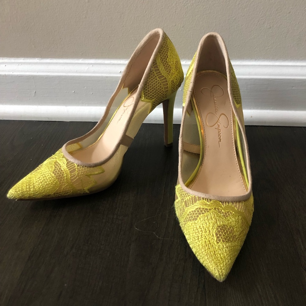 Neon yellow stilettos size 6.5